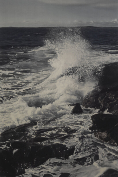 Gunnel Wåhlstrand, Wave, 2015. Courtesy of Turku Art Museum