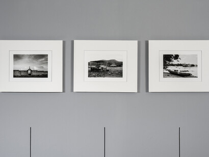 Julio Iribarren, Back on the road, vista de exhibición. Cortesía de ABRA