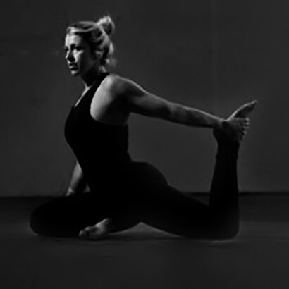 La pratica dello yoga ci insegna ad arrivare step by step alle cose