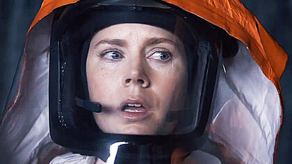 Amy Adams in una scena di "Arrival" di Denis Villeneuve