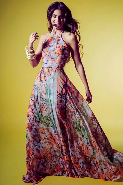 Daluna. Vestido con estampado floral