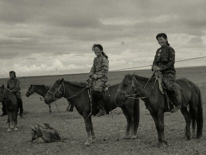 Gente  nomade mongola
