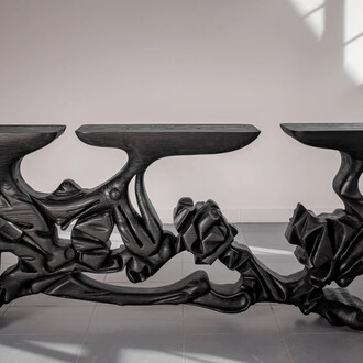 Hamza Kadiri, Sculptural console AB45H11, 2024. Avec l’aimable autorisation de la Galerie MCC