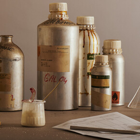 Nez à nez. Courtesy of Mudac
