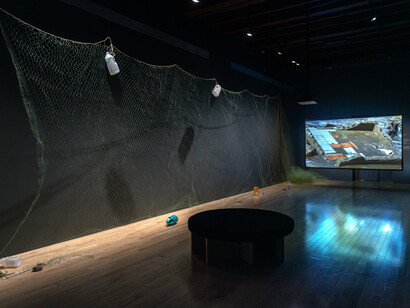 Sandra Rozental, Emilio Chapela, and Eduardo Abaroa, Stelae of the Usumacinta, exhibition view. Courtesy of Museo Amparo