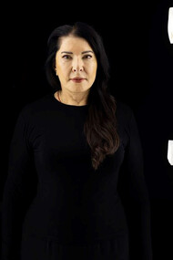Marina Abramović en su exposición individual en la Royal Academy of Arts de Londres, del 23 de septiembre de 2023 al 1 de enero de 2024
