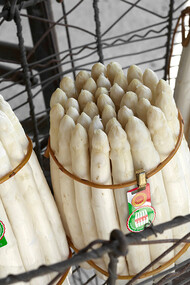 Asparagi bianchi di Bassano Dop pronti per la vendita