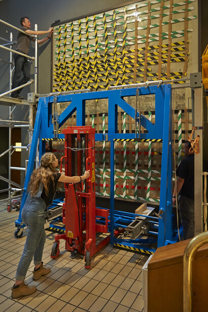 British Museum staff wrapping and moving Albrecht Dürer’s ‘The Triumphal Arch’ © Ivor Kerslake
