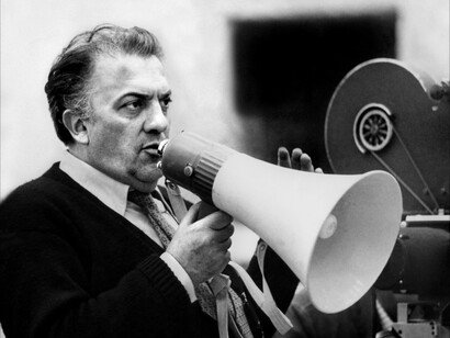 Federico Fellini rappresenta uno dei casi più eclatanti nel XX secolo di coinvolgimento e dialogo continuo tra arte, mondo occulto magico, spiritualità e psicanalisi