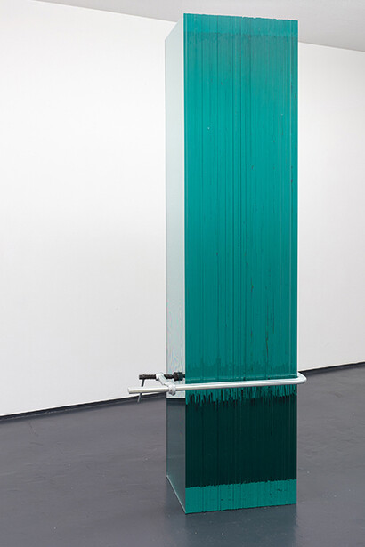 Arcangelo Sassolino. Courtesy of Philipp von Rosen Galerie