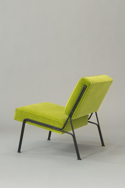 ARP, Model G2 armchair, Courtesy Galerie Pascal Cuisinier 