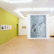 Elly Strik, Les chaussures que ma mère m'a données, exhibition view. Courtesy of Nosbaum Reding Gallery