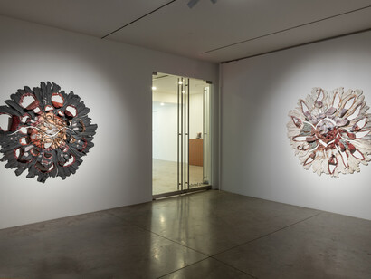Brie Ruais, Bone dice, exhibition view. Courtesy of Albertz Benda Gallery