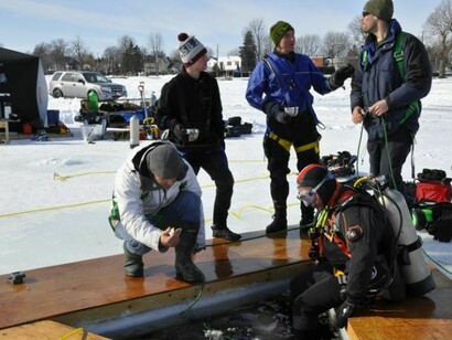 Véronique Bouton, Ice Diving