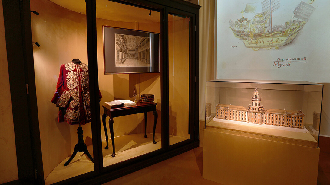 Peter’s Kunstkamera, or the tower of knowledge, exhibition view. Courtesy of Kunstkamera