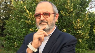 In copertina Claudio Fasano Del Medico, presidente del Consorzio Nazionale Ricostruzione Ecologica