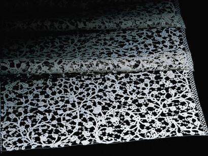 Renaissance baroque rococo, piece in exhibition (detail). Courtesy of Museum für angewandte Kunst