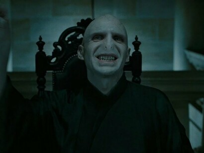 La sonrisa de Lord Voldemort: o quiere protagonizar un Fluff o le han contado el chiste de Chiquito que rima con su nombre