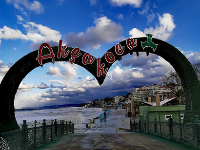 A door opening to the sea Akçakoca, Düzce, Turkey