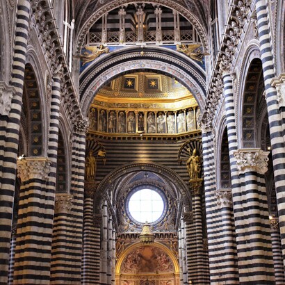 Navata centrale, Duomo di Siena, Italia