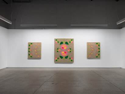 Renée Condo, One who shatters particles, one who smells flowers, exhibition view. Courtesy Blouin Division 