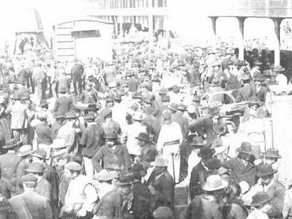 Inmigrantes llegando a Buenos Aires (principios del siglo XX)