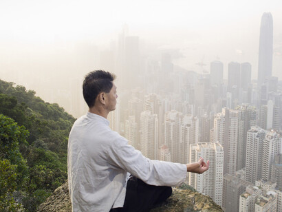 Evade the routinary stress