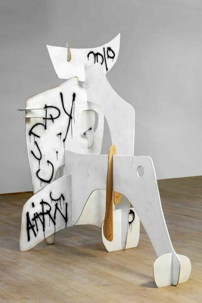 Aaron Curry, Phantom, 2010, painted wood, 282 x 285 x 203 cm, Copyright: VW (VeneKlasen/Werner), Berlin
