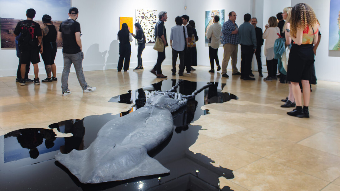 Varios artistas, Capitaloceno, vista de exhibición. Cortesía de proyectoamil