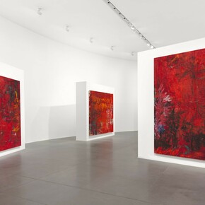 Oscar Murillo, Marks and whispers, exhibition view. Courtesy of Gagosian Gallery