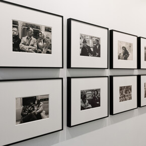 Helen Levitt, Manhattan transit, exhibition view. © Cloé Zielinski, Courtesy of Zander Galerie