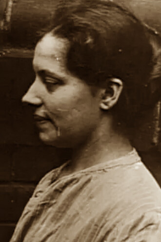 Perfil de Anna Anderson en 1920. Más allá de la verdad histórica, su caso evidencia la fascinación humana por los mitos y la necesidad de creer en finales alternativos