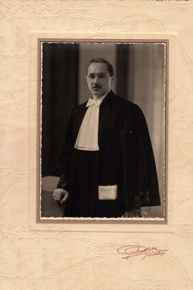 We Should Believe in Our Time. Courtesy of S.M.A.K