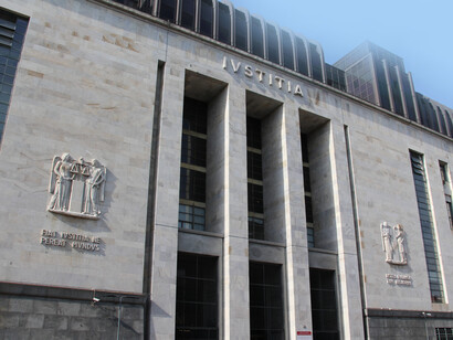 Palazzo di Giustizia, Milano, Italia. Mani Pulite e la magistratura italiana: Riflessioni su potere, corruzione e equilibrio istituzionale