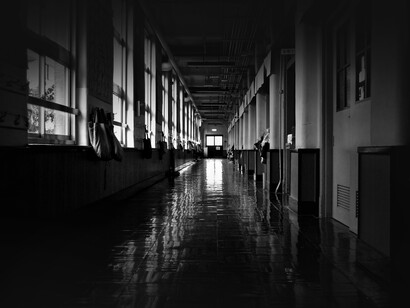 Las matanzas con armas de fuego en centros escolares o comerciales de EE.UU. como la reciente de Uvalde en Texas, ponen en evidencia la fragilidad de la nación americana