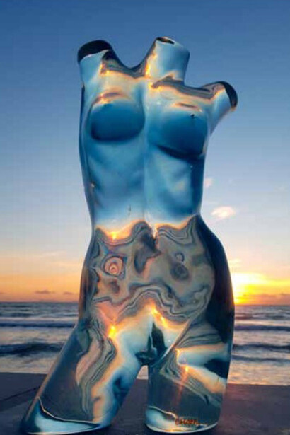 Louis Chanu; Torso de la serie «Light Beings»