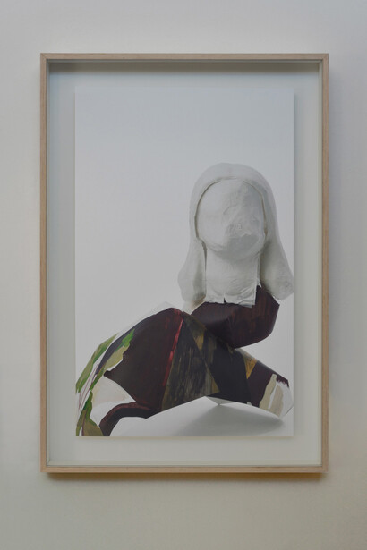 Maria Loizidou, Visages effacées, 2013, photograph
145 x 80 cm, Photo by Mariel Kouveli, Courtesy Kalfayan Galleries, Athens - Thessaloniki