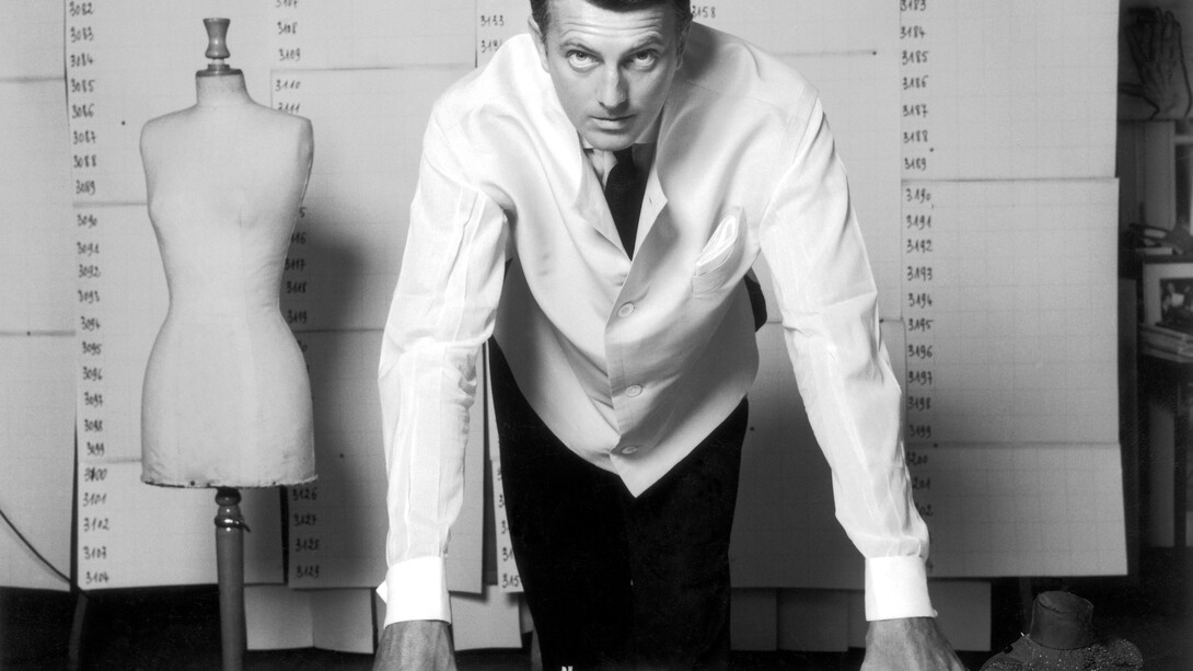 Hubert de Givenchy, 1960. © Robert Doisneau. Queda prohibida la reproduccion parcial de esta imagen, Partial reproduction is profibited