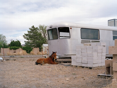 Charlotte Dumas, Iroquois Trail Stagecoach NV, from the series The Widest Prairies, 2013 © Charlotte Dumas, Courtesy of the artist