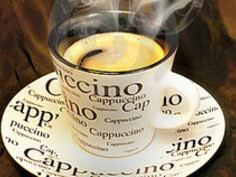 Il cappuccino italiano è eleganza