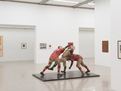 Watching sugar dissolve in a glass of water, Exhibition view. Courtesy of Mumok 