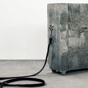 Material. Courtesy of Alfa Gallery