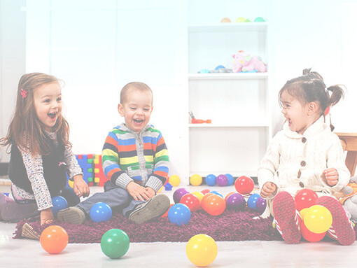 Anche a casa è possibile aiutare il bambino nel raggiungimento della sua autonomia