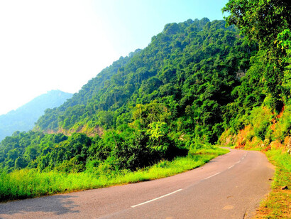 The road to Chandigarh