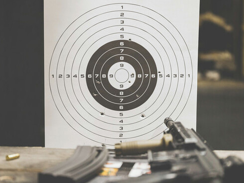 Lejos de consolidarse una paz duradera, los conflictos armados continuaron multiplicándose durante la segunda mitad del siglo XX y el siglo XXI