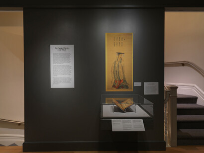 Design by the Book, Exhibition view. Courtesy of Bard Graduate Center Gallery