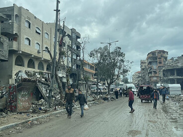 Ruins of Gaza following the 2023–2025 war, showing civilians struggling to survive