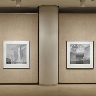 Lynn Davis, Exhibition view. Courtesy of Glass House