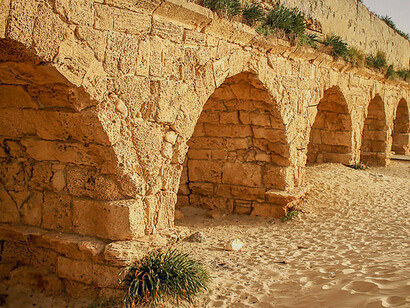 Acueducto de Cesarea Marítima, Israel