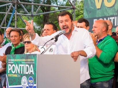 Matteo Salvini durante il comizio